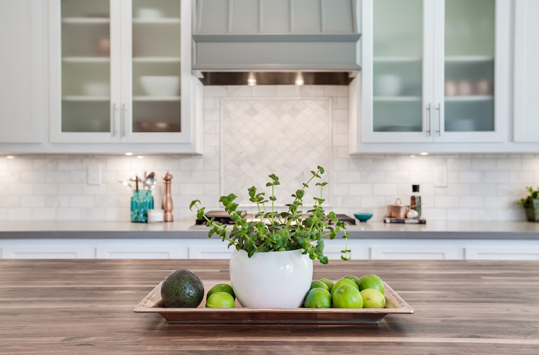 Reborn Cabinets Inc.