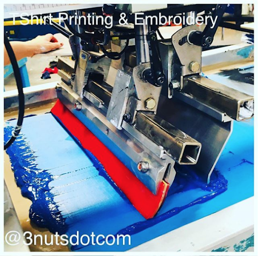 3NUTS INC. T Shirt Printing