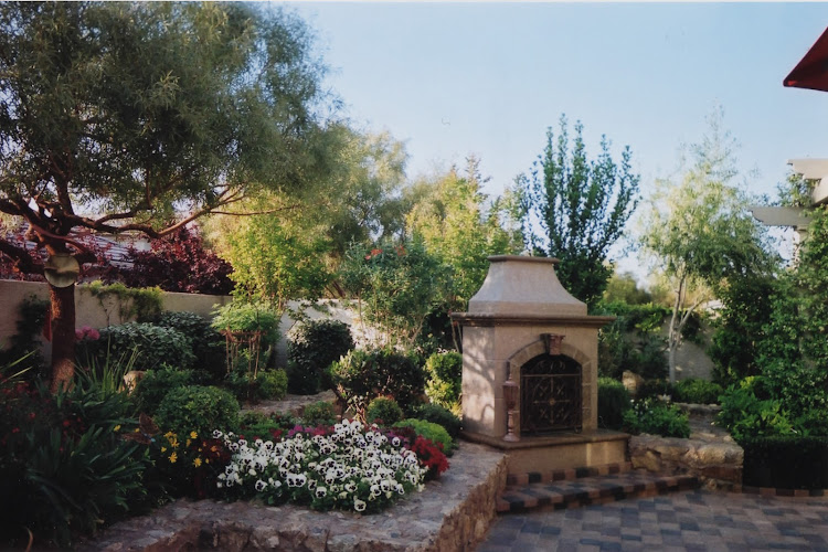 Roca Landscaping, LLC