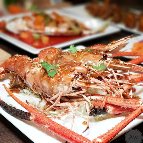 The Connection Thai Sushi
