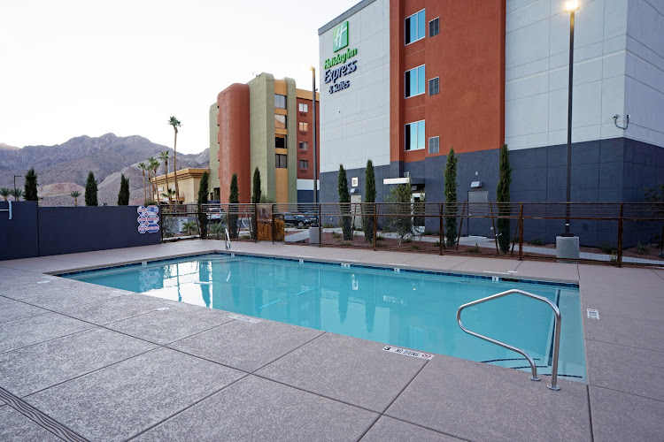 Holiday Inn Express & Suites Henderson South – Boulder City, an IHG Hotel