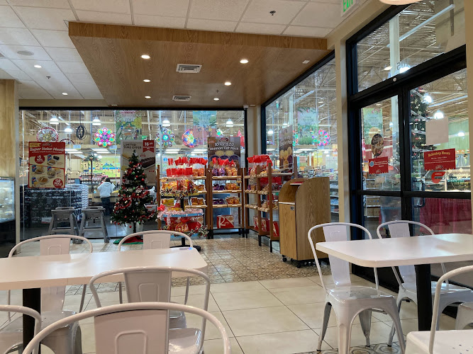 Red Ribbon Bakeshop