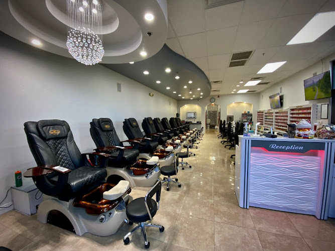 K Nails & Spa
